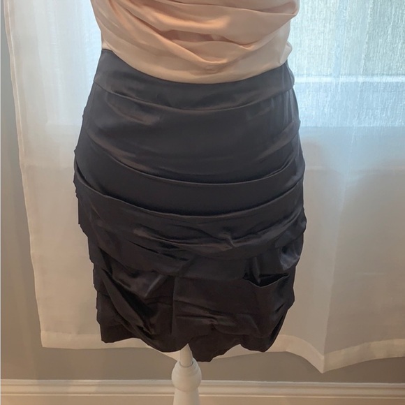 8 Express Silk Two Toned Ruched Sleeveless Peach Pink Gray Satin Mini‎ Dress - Picture 5 of 12